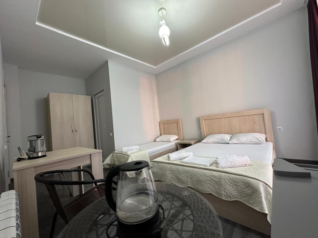 Guest House 99 Batumi Eksteriør bilde